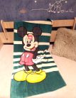  Fürdőlepedő, strand törölköző Mickey egérrel 60 cmx 120 cm zöld színű